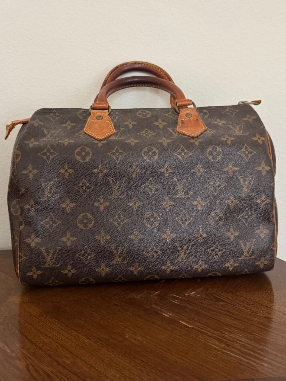Louis Vuitton Speedy 30